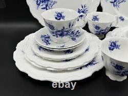 Royal Albert Connoisseur 5 Piece Place Setting x 4 Bone China England 20 Pieces