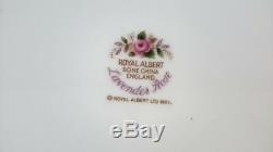 Royal Albert England Bone China Lavender Rose Set of 8 Five Piece Place Settings