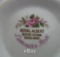 Royal Albert England LAVENDER ROSE Bone China 22 Piece Tea Set Service for 6