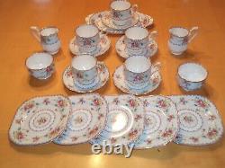 Royal Albert English Bone China Petite Point 20 Item Tea Set Cups Saucer England
