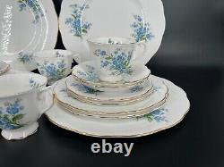 Royal Albert Forget Me Not 5 Pieces Place Setting x 4 Bone China England 20 Piec
