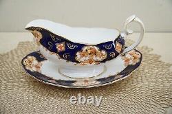 Royal Albert Heirloom Gravy Boat & Underplate Set Bone China England