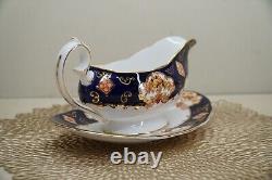 Royal Albert Heirloom Gravy Boat & Underplate Set Bone China England