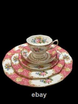 Royal Albert Lady Carlyle Bone China England 23 Piece Tea Set Unused Complete