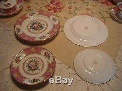 Royal Albert Lady Carlyle Lot of 34 pieces, Bone China, England, preowned/unused