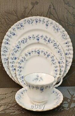 Royal Albert MEMORY LANE Blue Floral Gold Bone China England SIX 5-pc. Settings