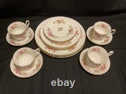 Royal Albert Moss Rose Bone China England Service for 4 20 Total Pieces