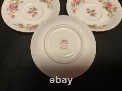 Royal Albert Moss Rose Bone China England Service for 4 20 Total Pieces