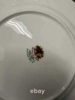 Royal Albert Old Country Roses 30 Pc Dinner Plate Set Bone China England