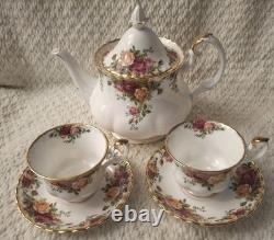 Royal Albert Old Country Roses 6 Piece Bone China Coffee Tea Set England