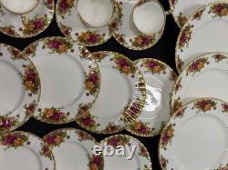 Royal Albert Old Country Roses Bone China Dinner Set Plates/Cups England Gold