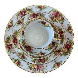 Royal Albert Old Country Roses Bone China Place Setting England 5 Piece Qty 1962