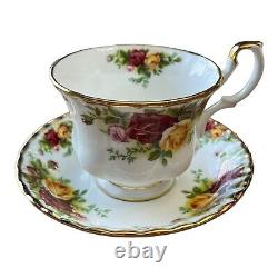 Royal Albert Old Country Roses Bone China Place Setting England 5 Piece Qty 1962