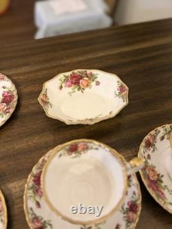 Royal Albert Old Country Roses Bone China Tea Cup & Saucer Set 23 pieces
