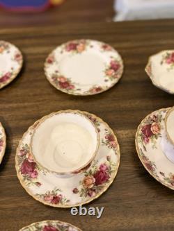 Royal Albert Old Country Roses Bone China Tea Cup & Saucer Set 23 pieces