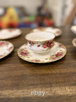 Royal Albert Old Country Roses Bone China Tea Cup & Saucer Set 23 pieces