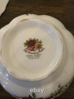 Royal Albert Old Country Roses Bone China Tea Cup & Saucer Set 23 pieces