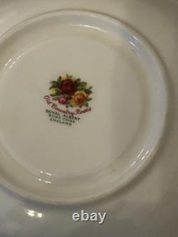 Royal Albert Old Country Roses Bone China Tea Cup & Saucer Set 23 pieces