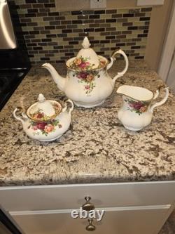 Royal Albert Old Country Roses Teapot Sugar Creamer Set Bone China England