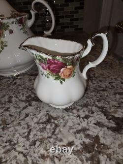 Royal Albert Old Country Roses Teapot Sugar Creamer Set Bone China England
