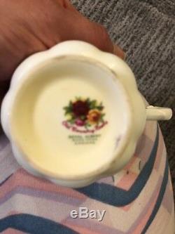 Royal Albert Tea Cup Set Old Country Roses Bone China Vintage England