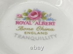 Royal Albert Tranquillity 5 Piece Place Setting x 6 Bone China England 30 Pieces