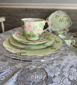 Royal Albert bone china of England Evangeline 19 Piece Set Excellent Condition