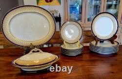 Royal China Works Worcester Cobalt Gold 17Pc Dinner Plate Vegetable Tureen 6 Set
