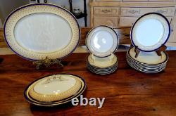 Royal China Works Worcester Cobalt Gold 17Pc Dinner Plate Vegetable Tureen 6 Set