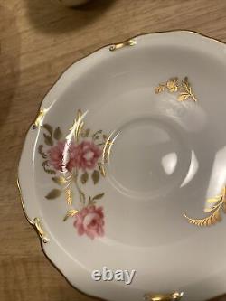 Royal Crown Derby Porcelain Royal Pinxton Roses 5 Pc Place Setting