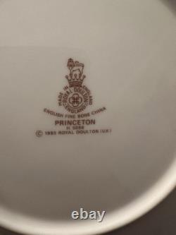 Royal DOULTON CHINa Set Service For 12 (100 Pieces)