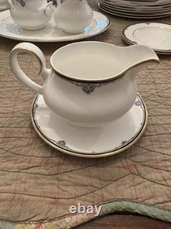 Royal DOULTON CHINa Set Service For 12 (100 Pieces)