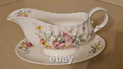 Royal Doulton Arcadia H4802 Bone China Dinner Tea Set Made in England 71 Pieces