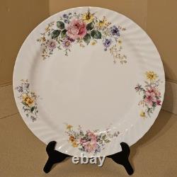 Royal Doulton Arcadia H4802 Bone China Dinner Tea Set Made in England 71 Pieces