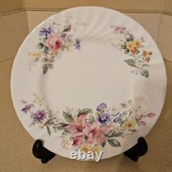 Royal Doulton Arcadia H4802 Bone China Dinner Tea Set Made in England 71 Pieces