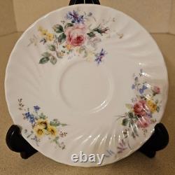 Royal Doulton Arcadia H4802 Bone China Dinner Tea Set Made in England 71 Pieces