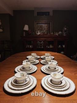 Royal Doulton Ascot Floral Gold Bone China 8 Place 40Piece Tea Set MINT