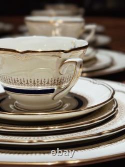 Royal Doulton Ascot Floral Gold Bone China 8 Place 40Piece Tea Set MINT