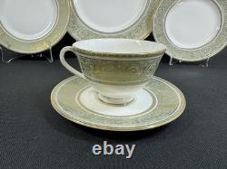 Royal Doulton Bone China(Set of 4)Renaissanc5 PIECE PLACE SETTINGH4972
