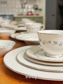 Royal Doulton Cadence TC1007 Bone China 92pc Set for 12 Unused Perfect England