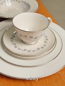 Royal Doulton Cadence TC1007 Bone China 92pc Set for 12 Unused Perfect England