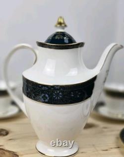 Royal Doulton Carlyle Tea/Coffe Set, Bone China Made in England
