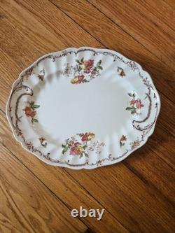 Royal Doulton Chiltern D6095 China Dinner Service, England, 60 pieces, VGC