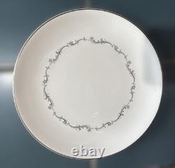 Royal Doulton Coronet Bone China Dinnerware Set 12 Place Settings H4947