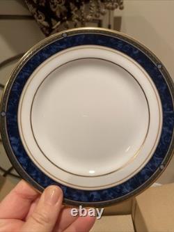 Royal Doulton England Bone China Stanwyck 5-Piece Dinner Place Setting EC tags