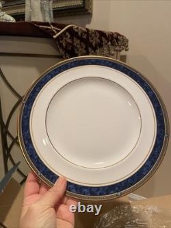 Royal Doulton England Bone China Stanwyck 5-Piece Dinner Place Setting EC tags