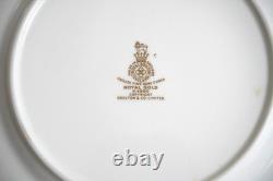 Royal Doulton Fine Bone China Set for 8 Royal Gold Pattern H. 4980 1969 Vintage