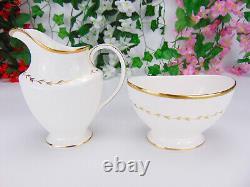 Royal Doulton Fine Bone China Tea & Coffee Set for 6 Covington Pattern 32 Pcs