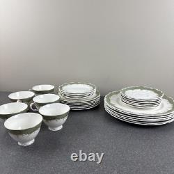 Royal Doulton Fontainebleau 5 Piece Place Setting x 6 Bone China England 30 Pcs