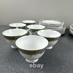 Royal Doulton Fontainebleau 5 Piece Place Setting x 6 Bone China England 30 Pcs